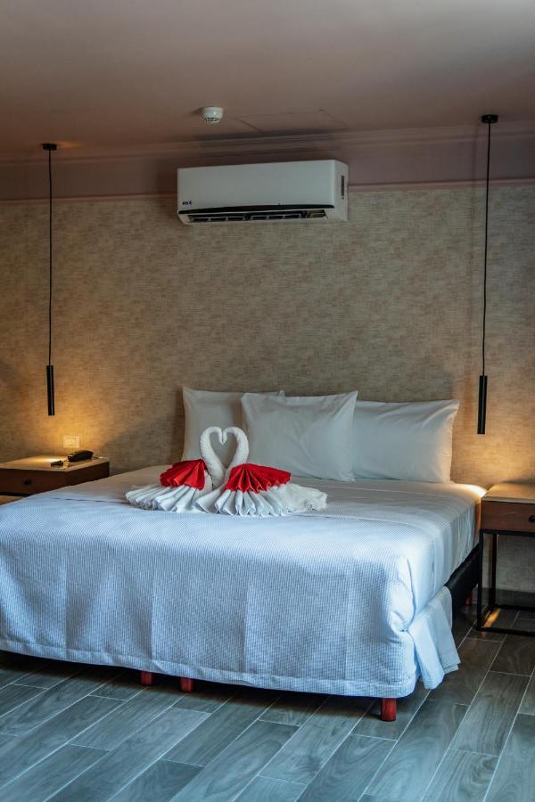 Hotel Mid Project Мерида Экстерьер фото